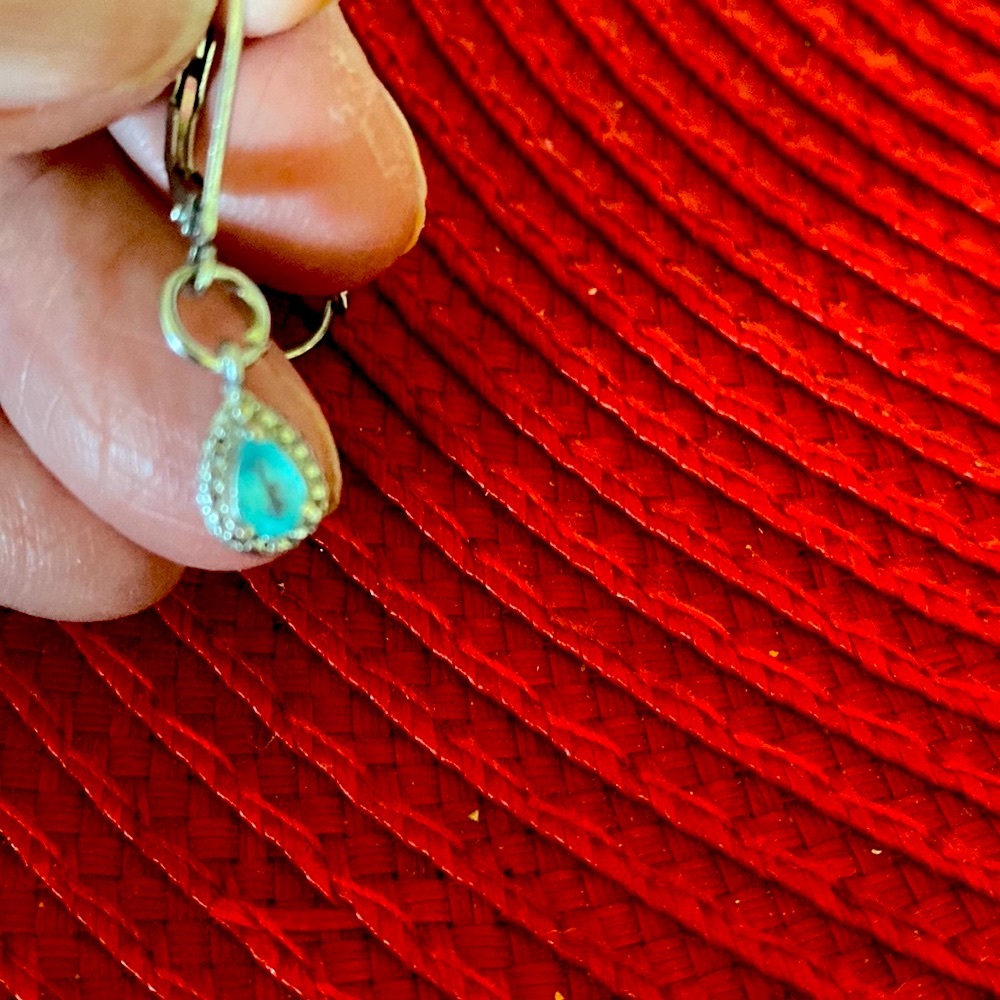 Sterling silver Swiss Blue Topaz earrings - Picture 4 of 6